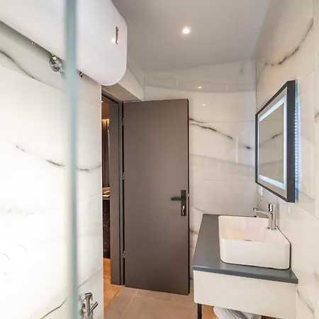 Ersa Luxury Appartamento Sarandë