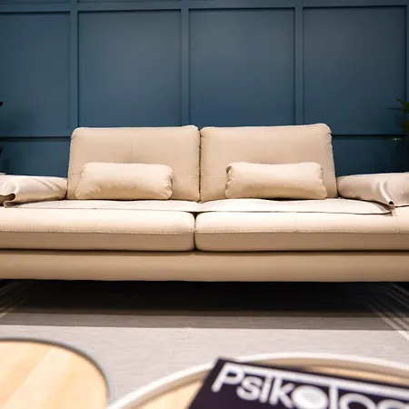 Al Apartment *