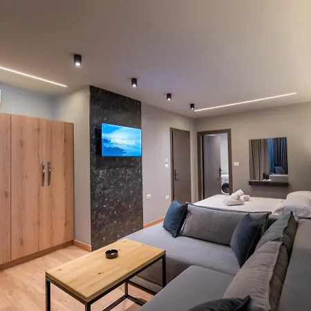 Апартаменты Ersa Luxury
