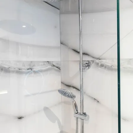 Ersa Luxury * Sarande